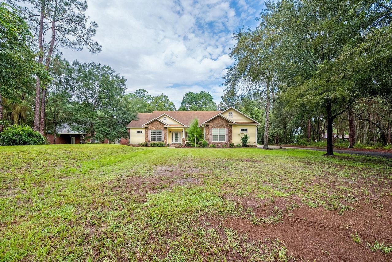 486 Lakeshore Dr., Starke, FL 32091