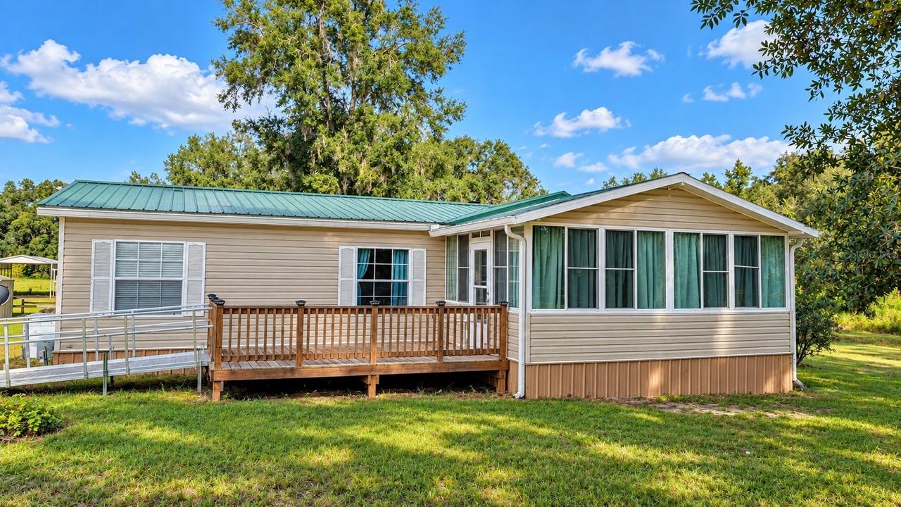 13550 NE 7th Ct., Trenton, FL 32693