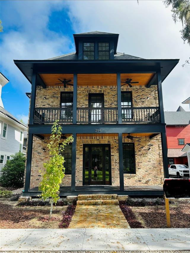 294 NW 12th Ave., Gainesville, FL 32601