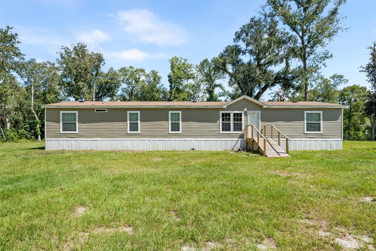 11200 NE 22nd Ct., Branford, FL 32008
