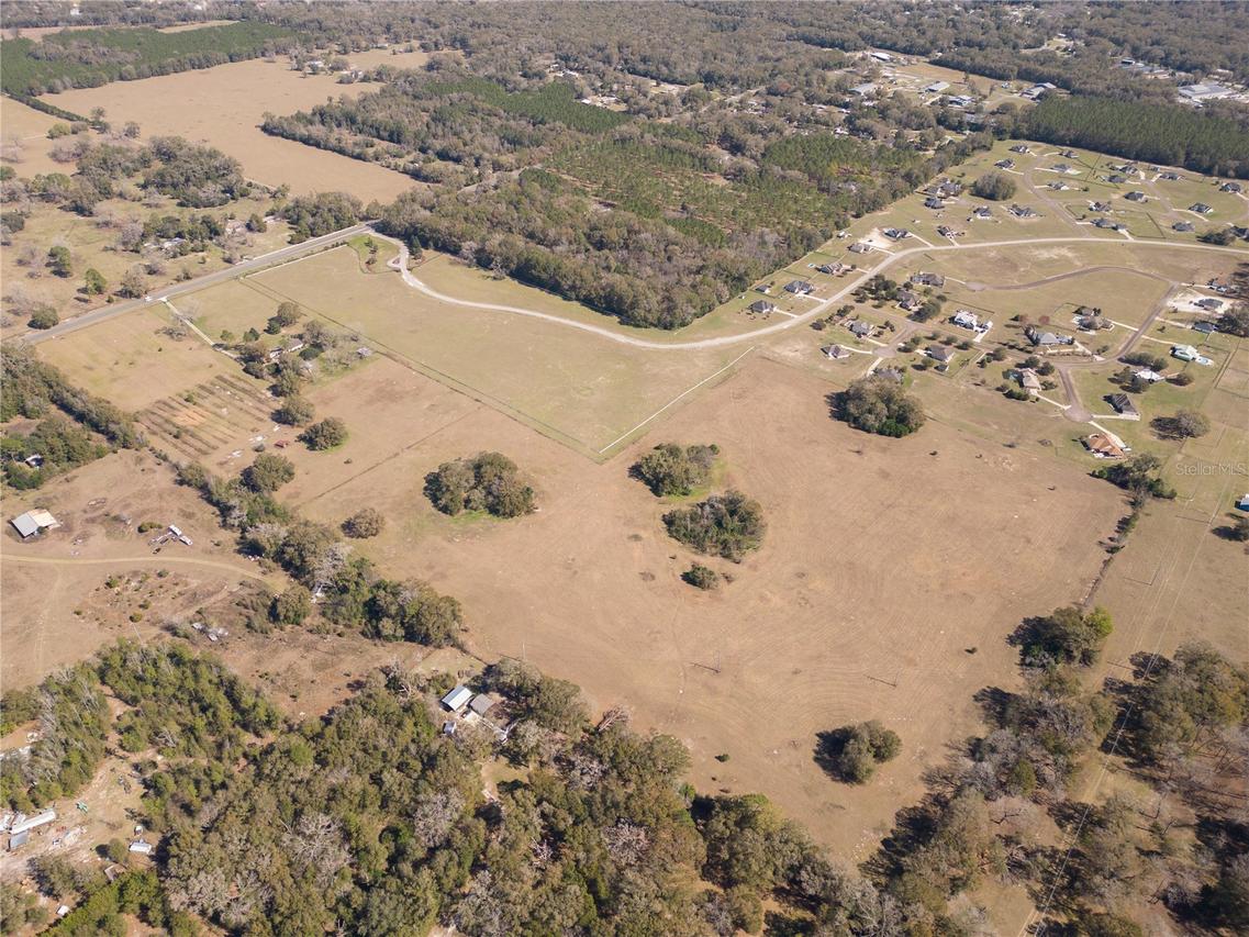 25971 NW Nw 182nd Ave Ave., High Springs, FL 32643