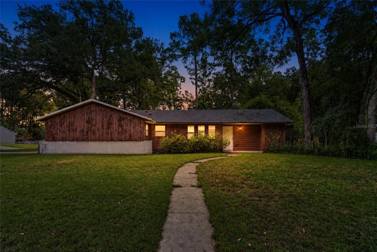 7714 SW 5th Pl., Gainesville, FL 32607