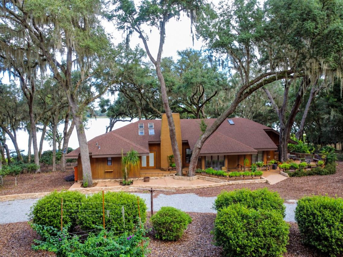 202 Mason Rd., Melrose, FL 32666