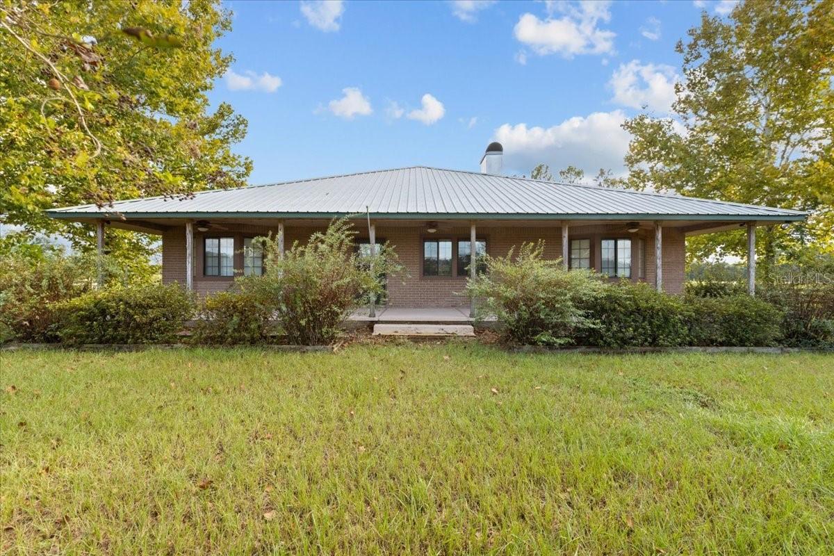6351 SW 2nd Ln., Bell, FL 32619