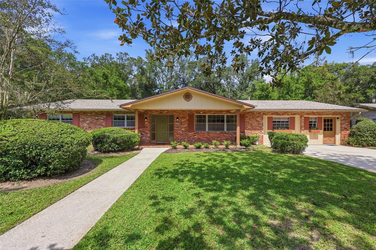 2280 NW 21st Pl., Gainesville, FL 32605