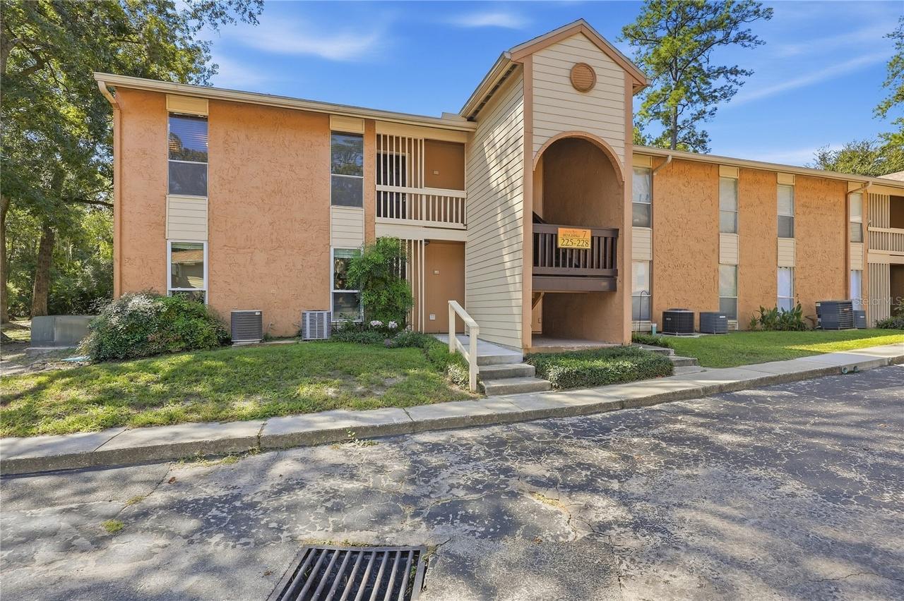 1810 NW 23rd Blvd. #225, Gainesville, FL 32605
