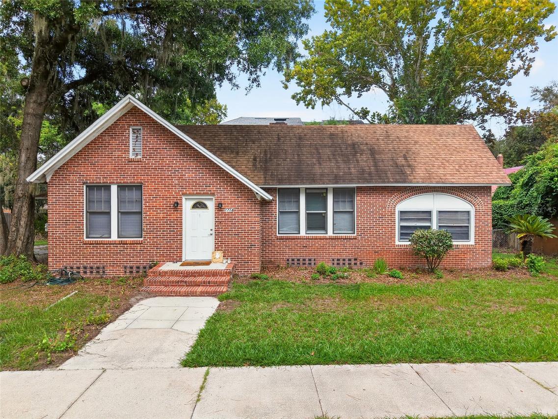 1714 NW 3rd Pl., Gainesville, FL 32603