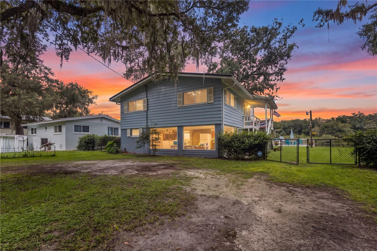 473 SE 964th St., Old Town, FL 32680