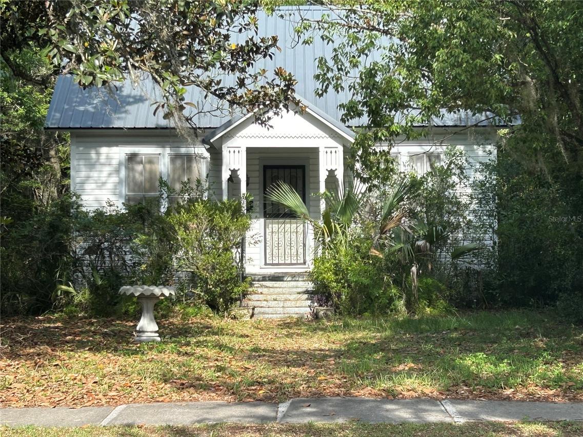 1022 NW 4th St., Gainesville, FL 32601