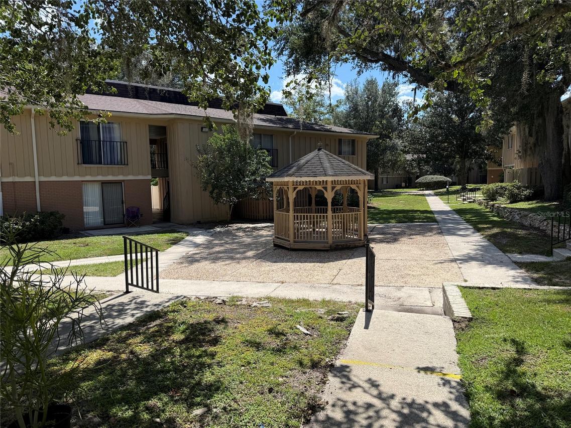 507 NW 39th Rd. #102, Gainesville, FL 32607