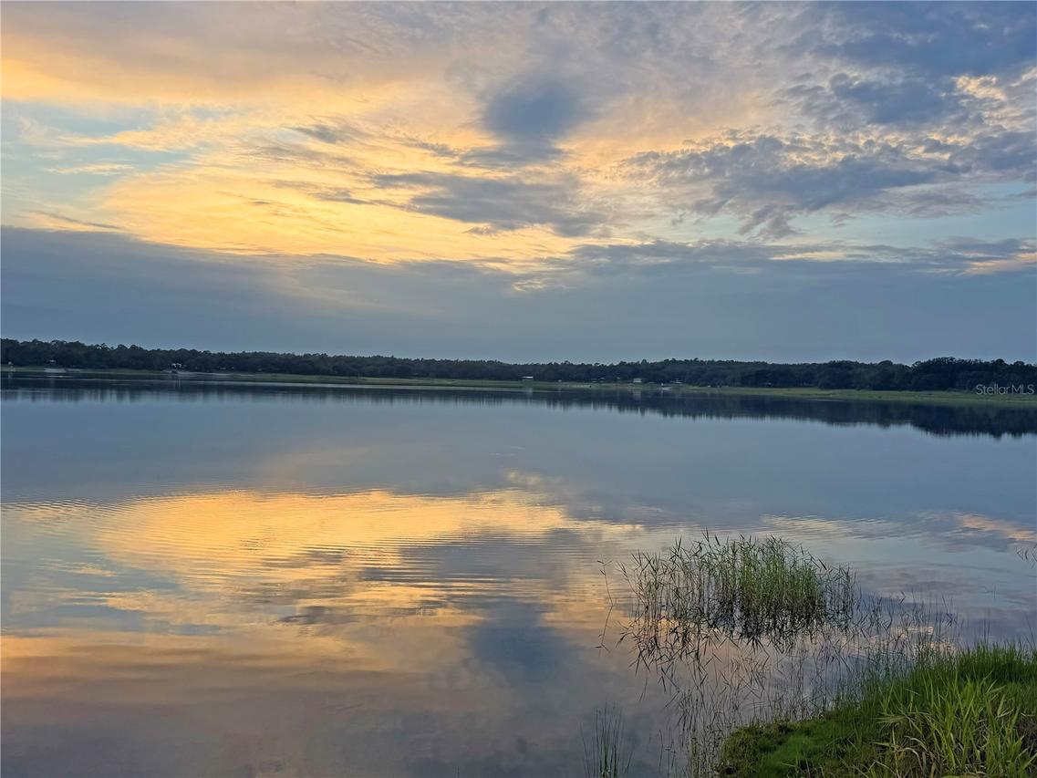 104 Doe Tr., Hawthorne, FL 32640
