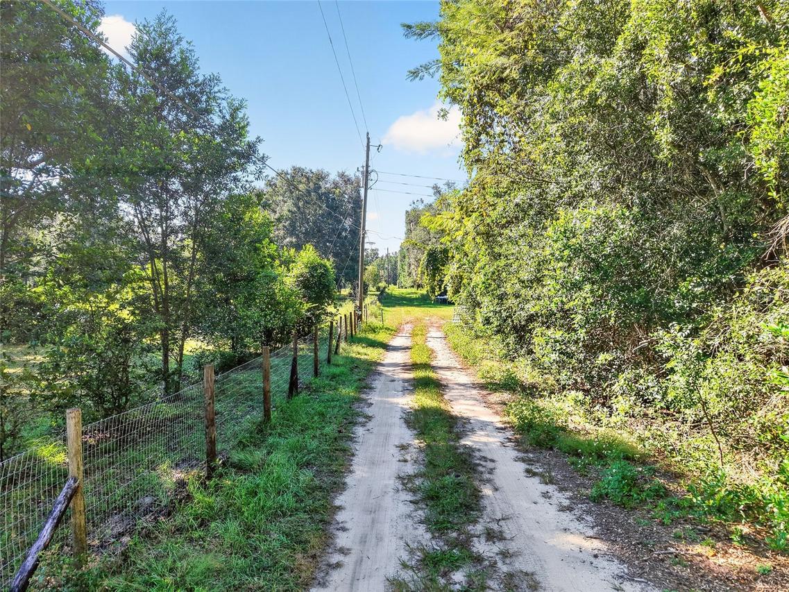 7700 SW 77th St., Gainesville, FL 32608