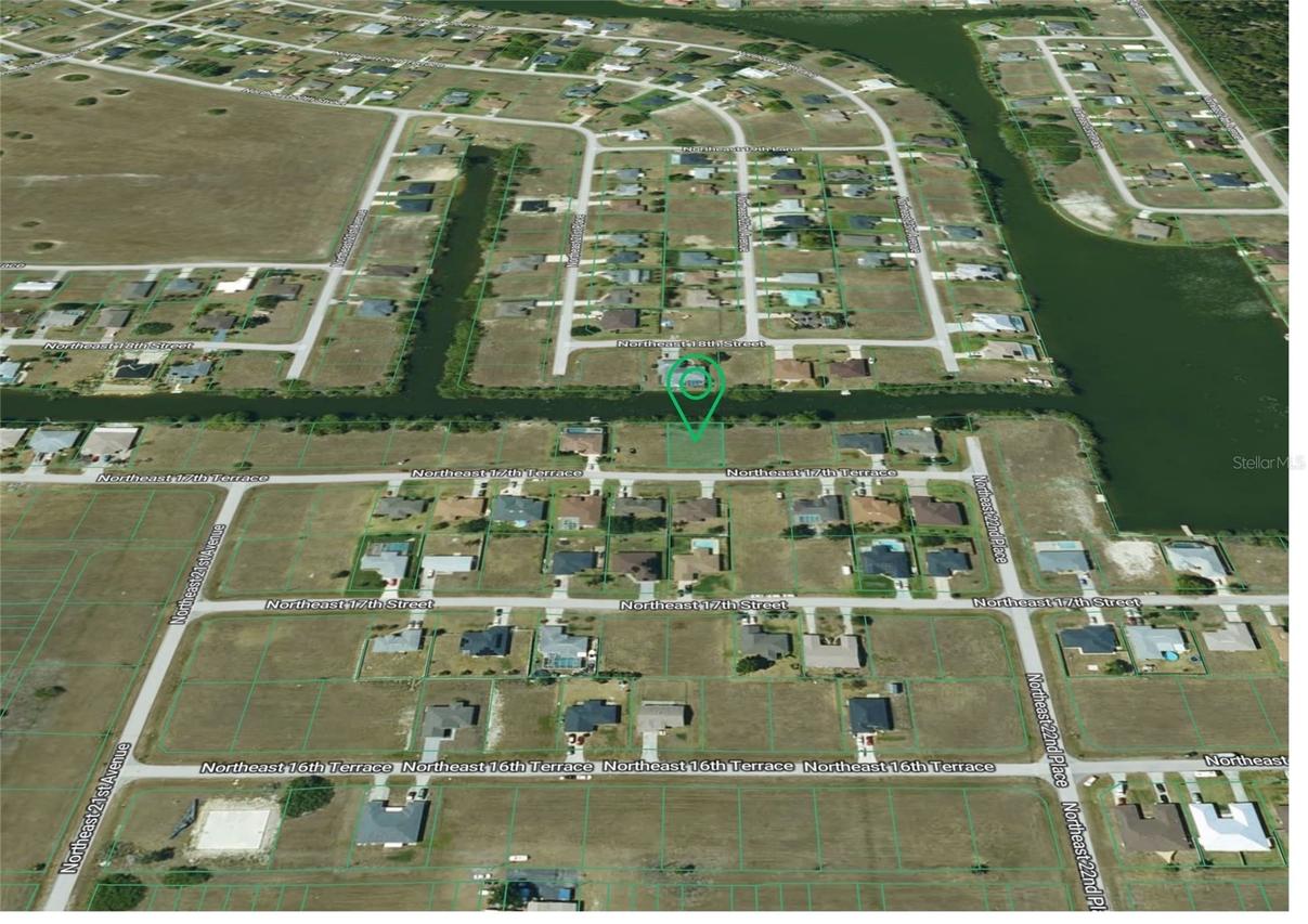 2129 NE 17th Ter., Cape Coral, FL 33909