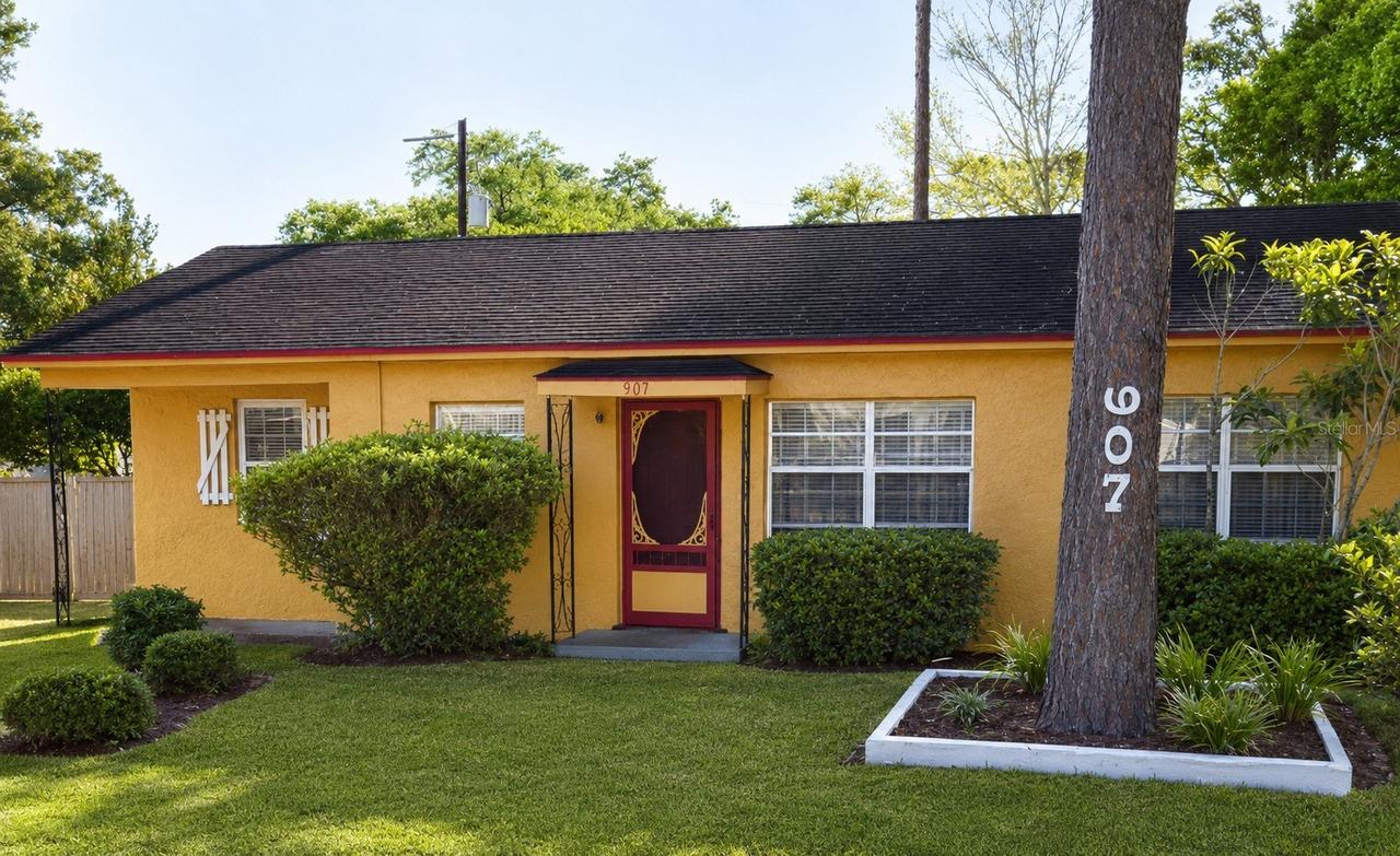 907 NE 24th St., Gainesville, FL 32641