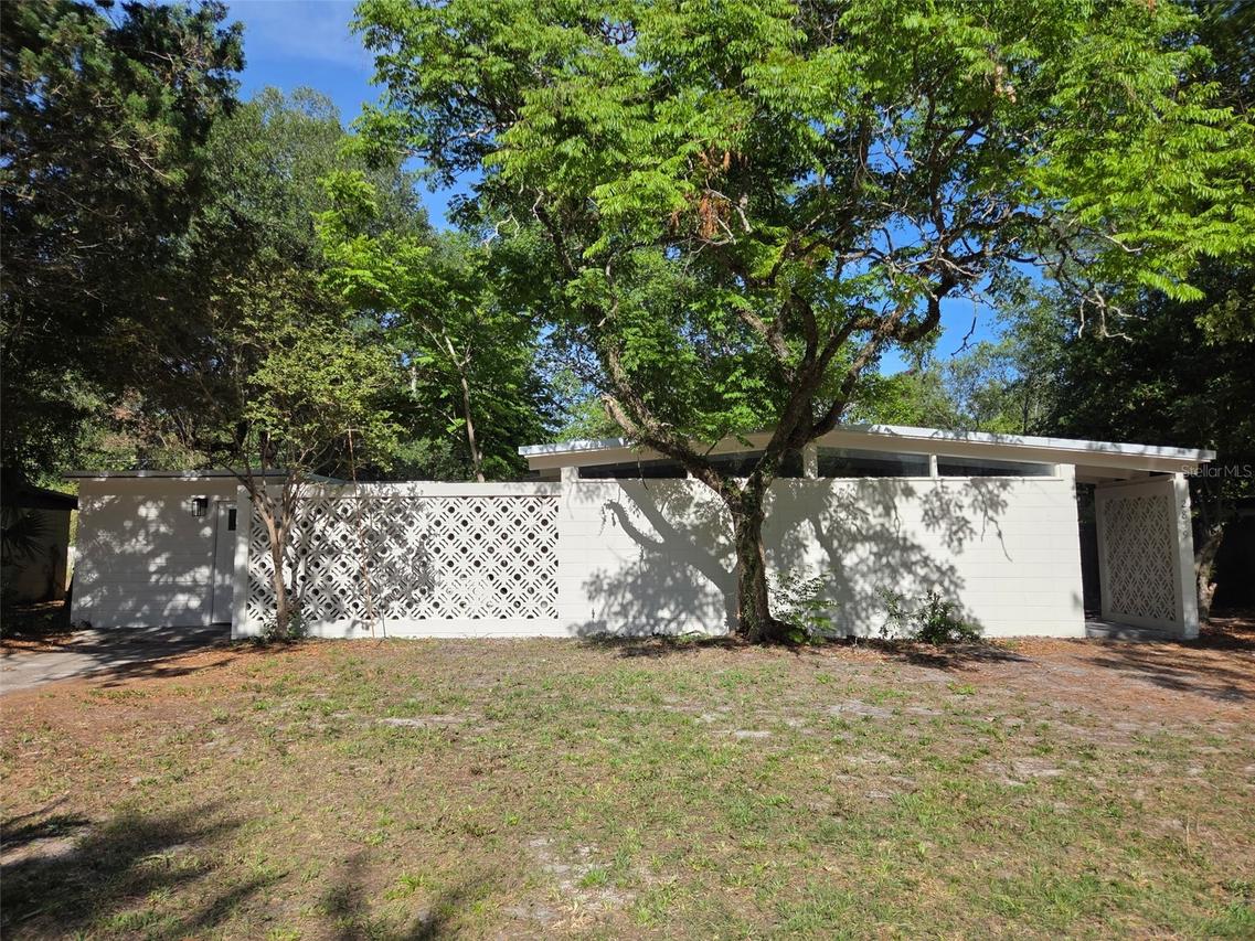 2839 NE 10th Dr., Gainesville, FL 32609