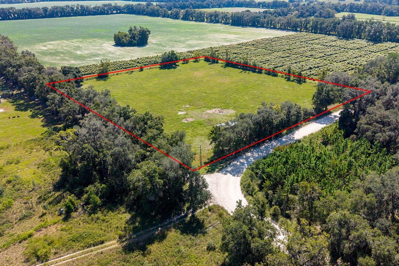2301 NW 282nd St., Newberry, FL 32669