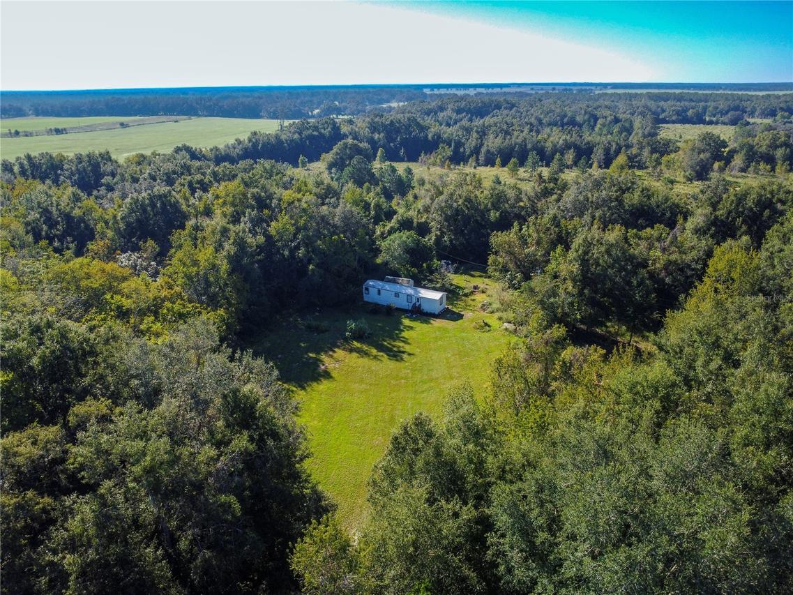 24325 SW 46th Ave., Newberry, FL 32669