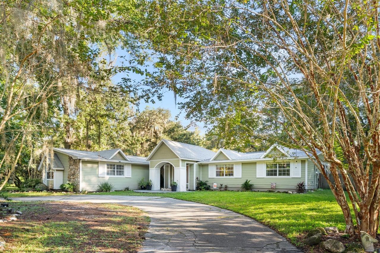 5609 NW 53rd Ct., Gainesville, FL 32653