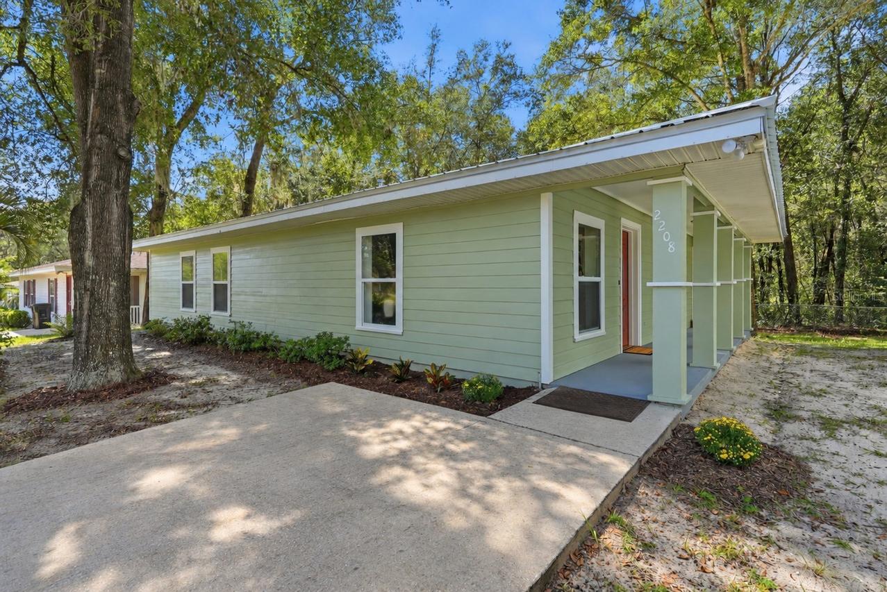 2208 SE 30th St., Gainesville, FL 32641