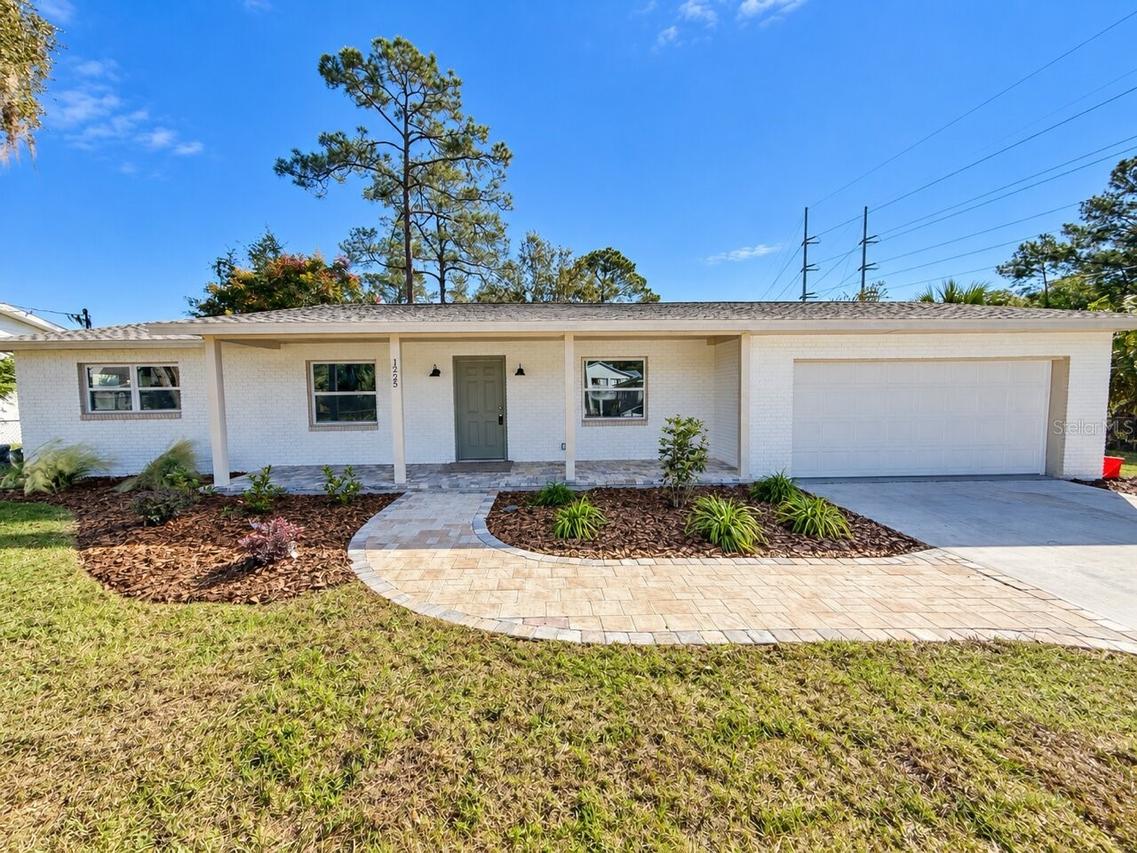 1225 SE 10th St., Gainesville, FL 32601