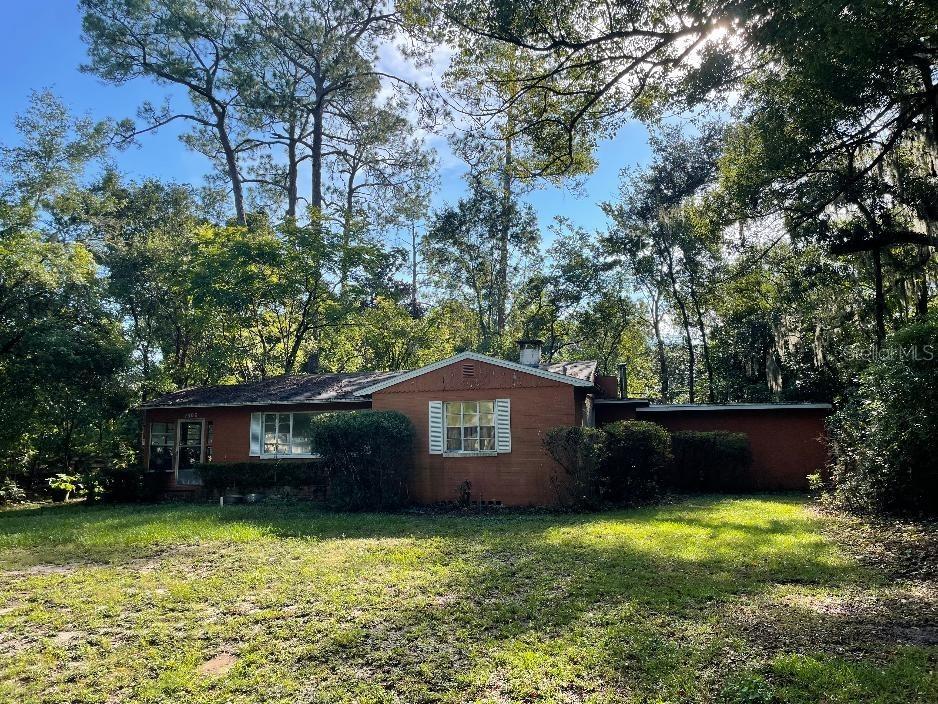 1305 NE 7th Ter., Gainesville, FL 32601
