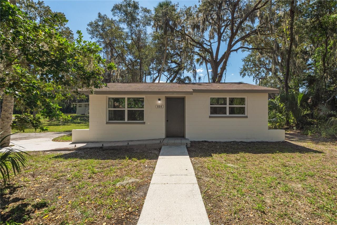 654 NE 2nd St., Crystal River, FL 34429