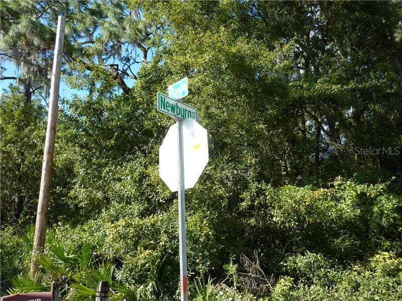 38909 Bay Ave., Zephyrhills, FL 33540