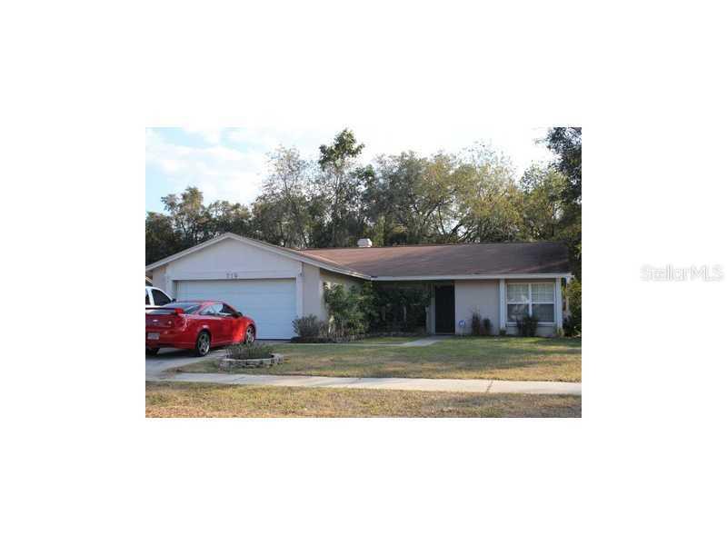 719 Climate Dr., Brandon, FL 33511