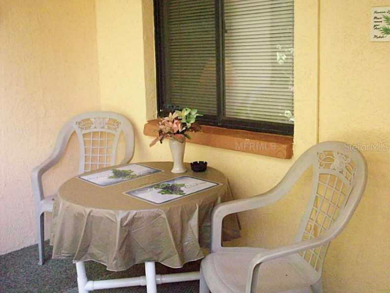 1983 Abrico Dr. #H13, Lutz, FL 33558