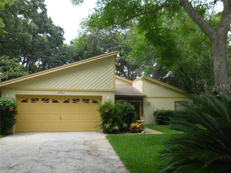 2402 Regal Dr., Lutz, FL 33549