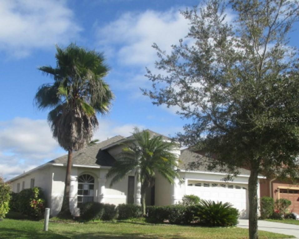 19305 Seacove Dr., Lutz, FL 33558