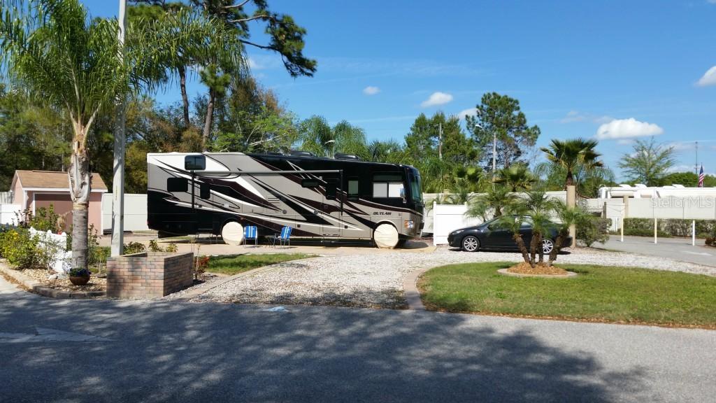 20300 Leonard Rd. #39, Lutz, FL 33558