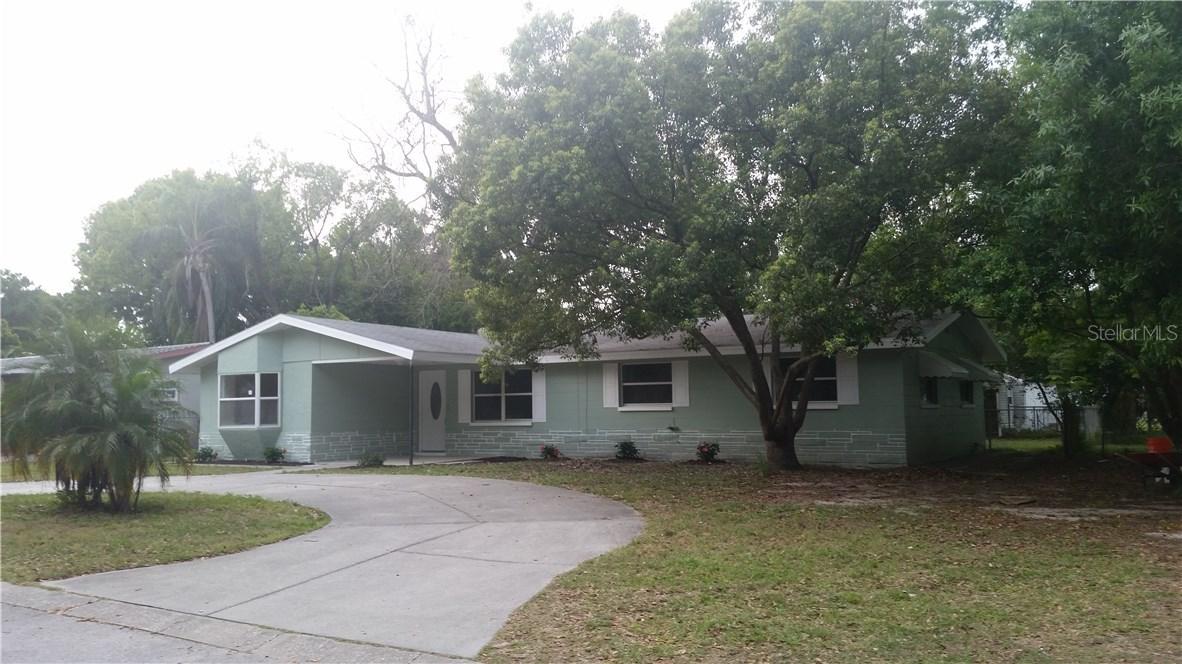 5524 Ridgewood Dr., New Port Richey, FL 34652