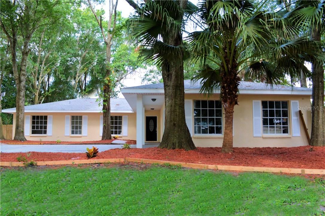 19906 Longleaf Dr., Lutz, FL 33548