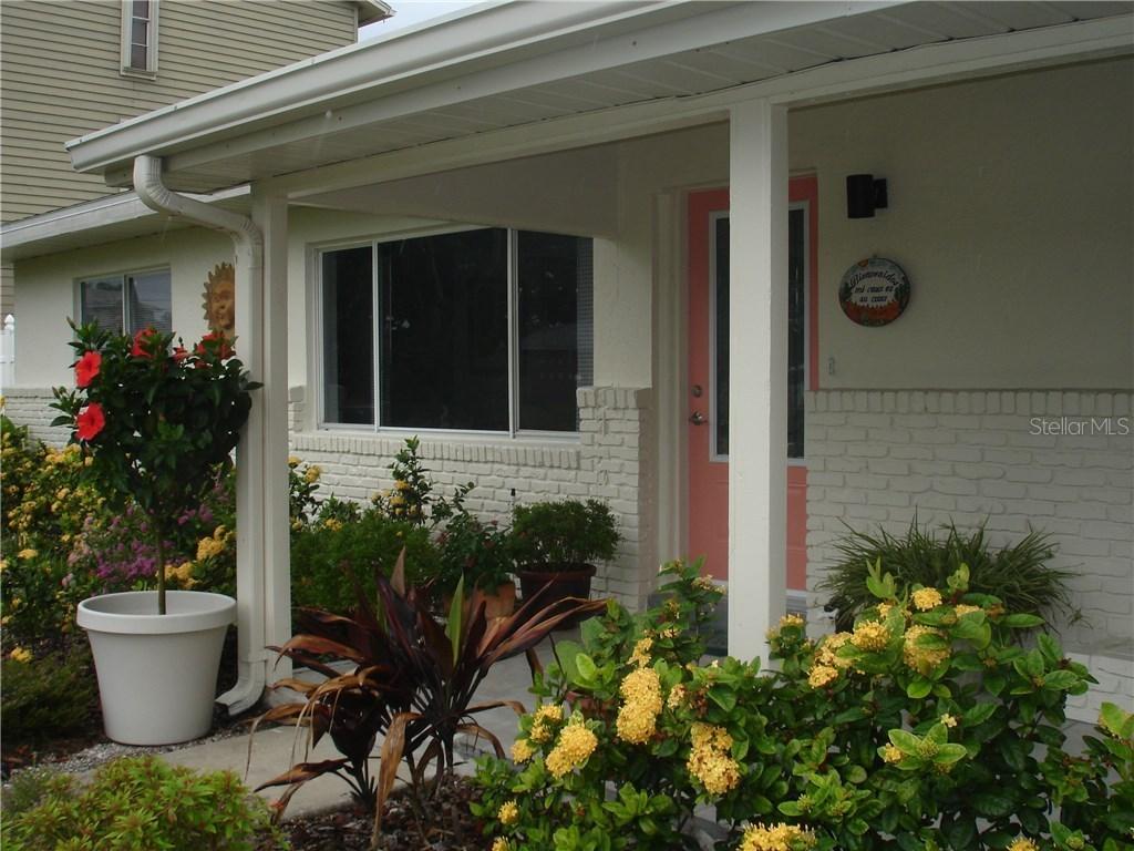 3701 Coquina Key Dr., St Petersburg, FL 33705