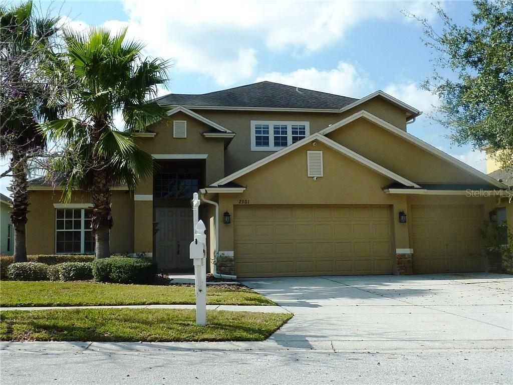 2301 Shirecrest Cove Way, Lutz, FL 33558