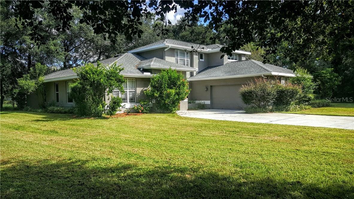 1808 Curry Rd., Lutz, FL 33549