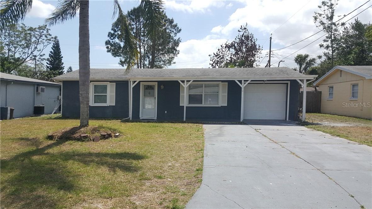 4910 Lake Ridge Ln., Holiday, FL 34690