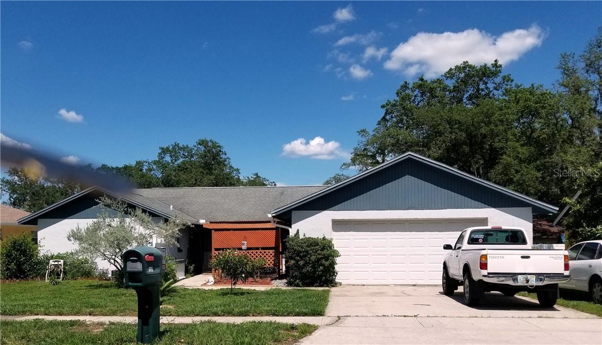 106 Foxwood Dr., Brandon, FL 33510