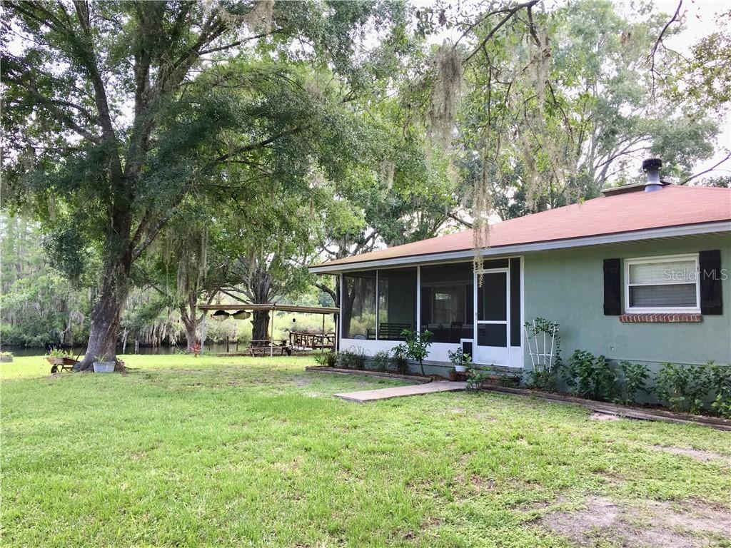 21005 3rd St., Land O Lakes, FL 34638