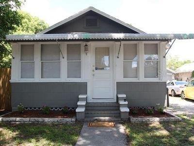 2685 Grove Park Ave., St Petersburg, FL 33714