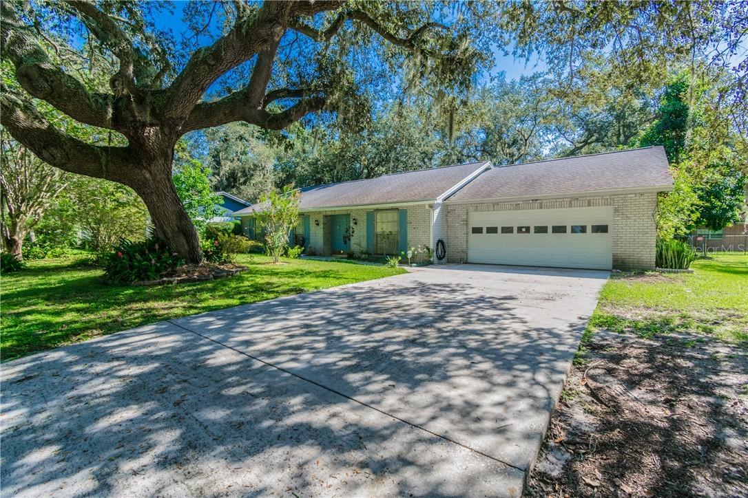 7803 N Whittier St., Tampa, FL 33617