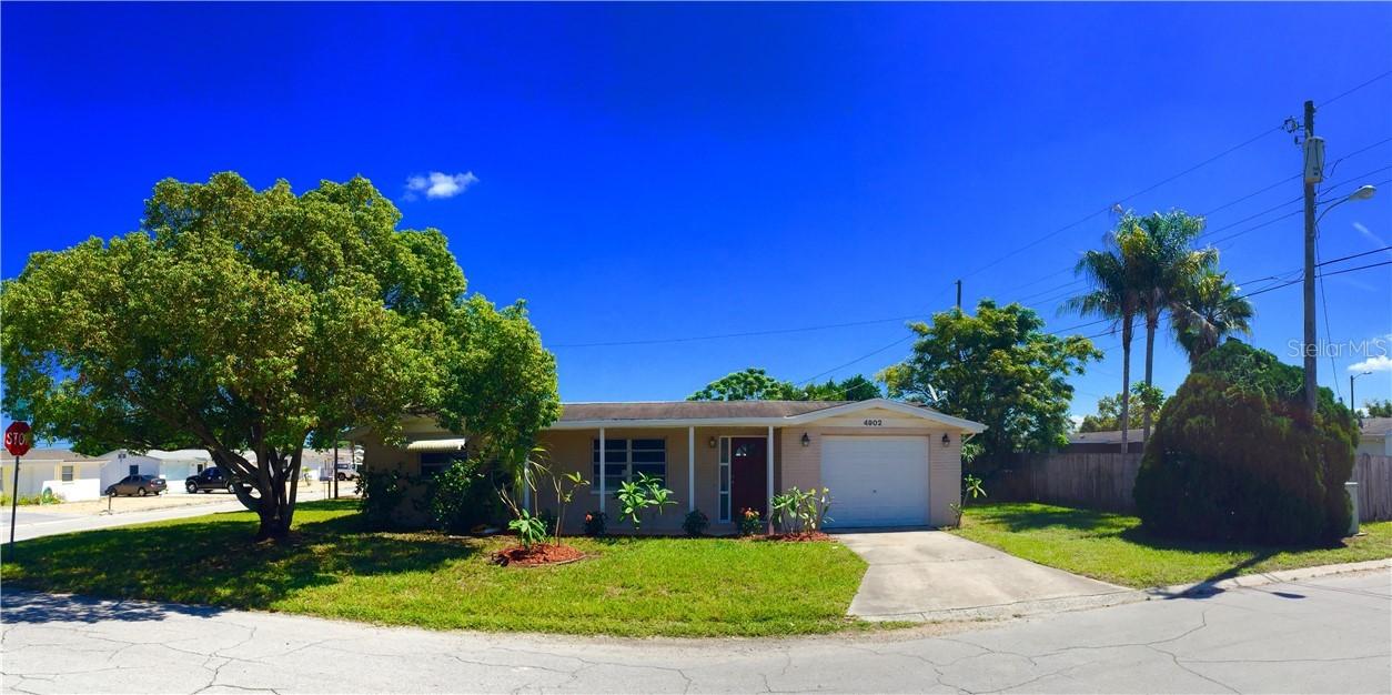 4902 Zodiac Ave., Holiday, FL 34690