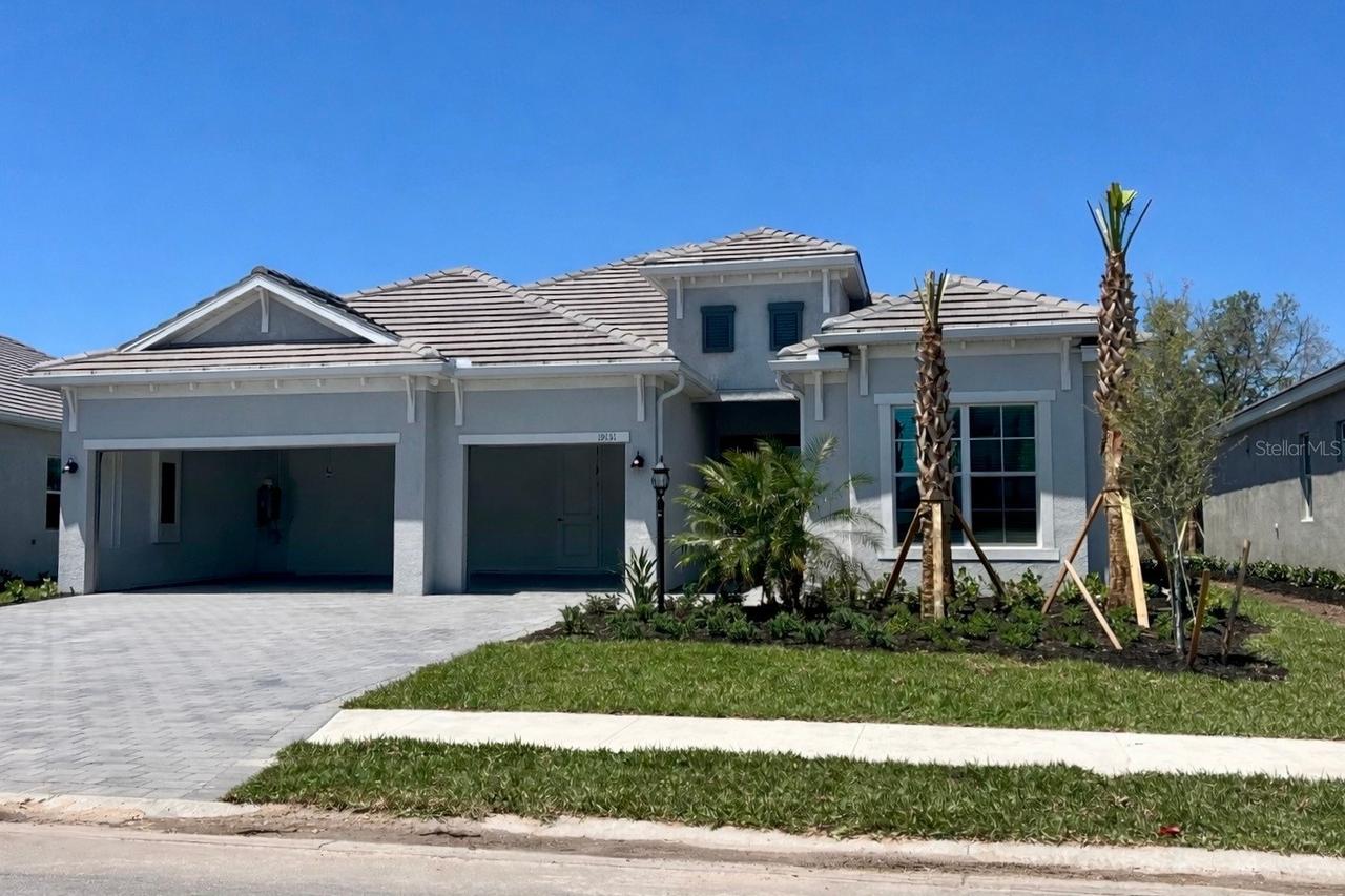 19131 Scallop Loop, Lakewood Ranch, FL 34211