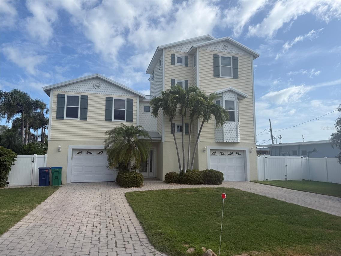 308 55th St., Holmes Beach, FL 34217