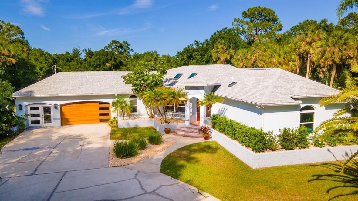 725 Ingham Rd., New Smyrna Beach, FL 32168