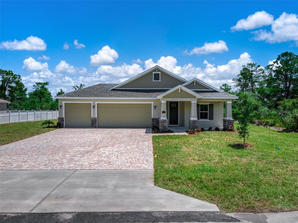 4809 San Lorenzo Dr., Sebring, FL 33872