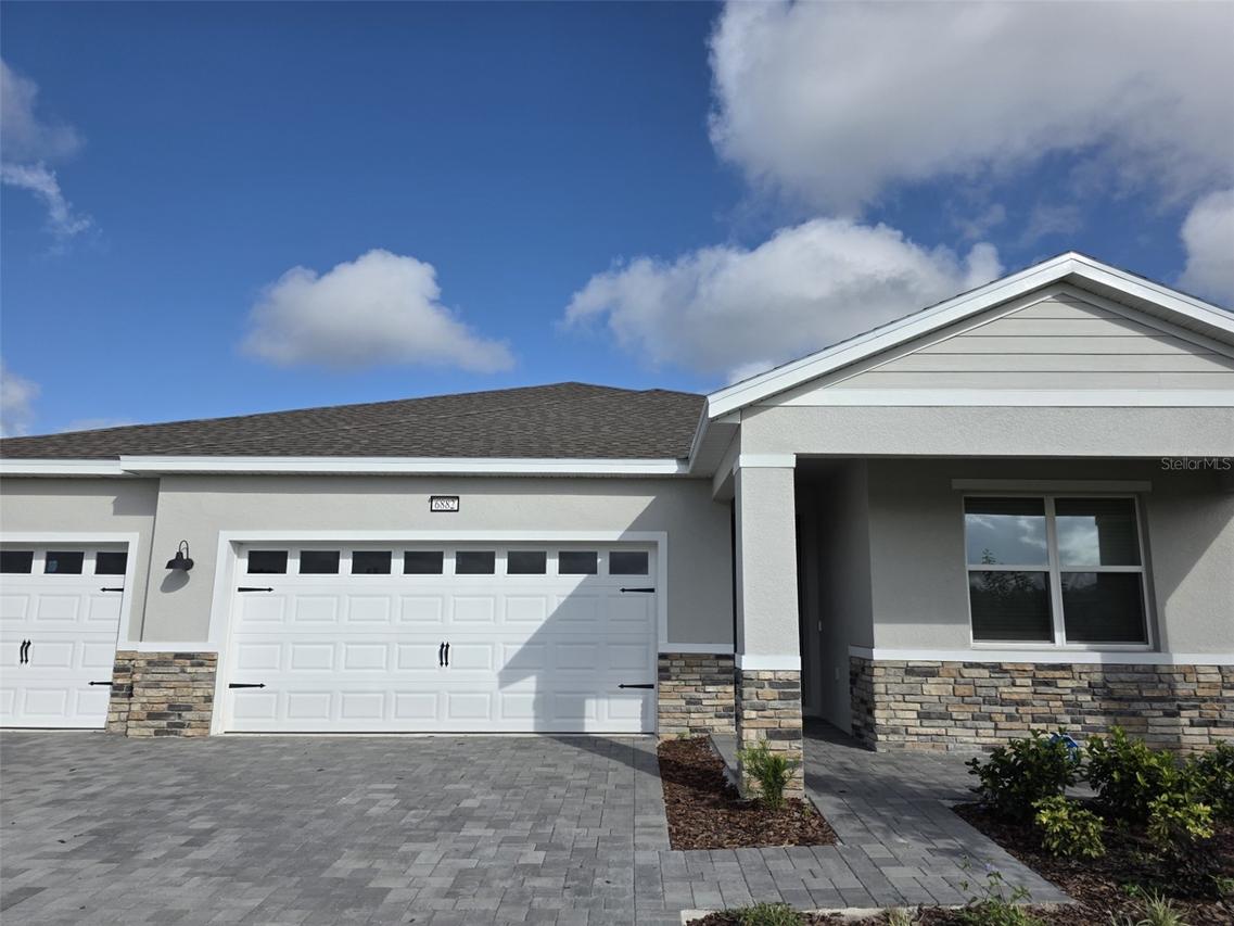 6882 Starboard St., Mount Dora, FL 32757
