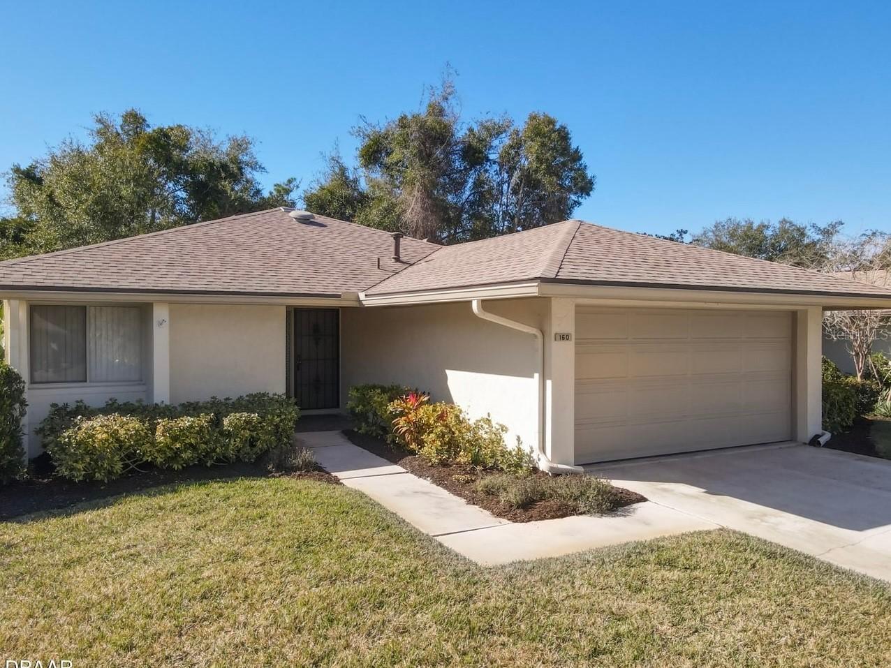 160 Turnberry Cir., New Smyrna Beach, FL 32168