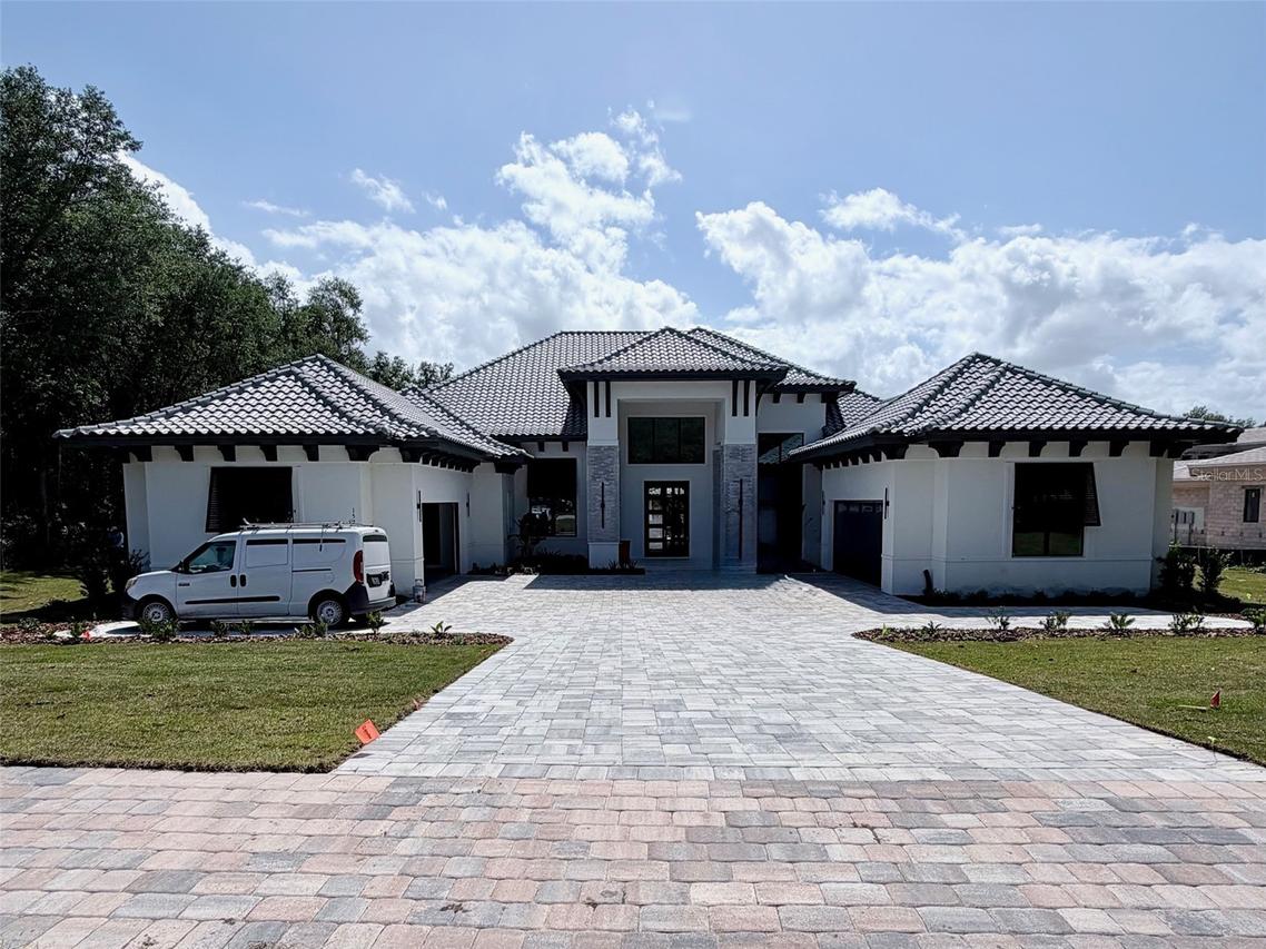 15739 Pendio Dr., Montverde, FL 34756
